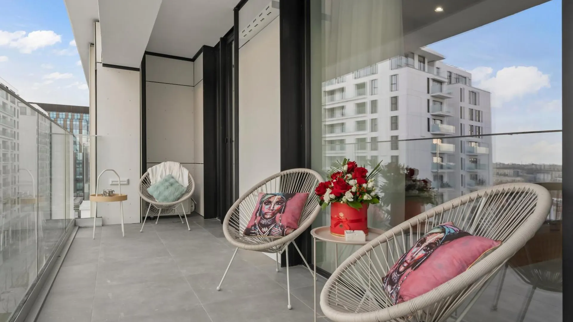 One Cotroceni Park Apartments Bucharest
