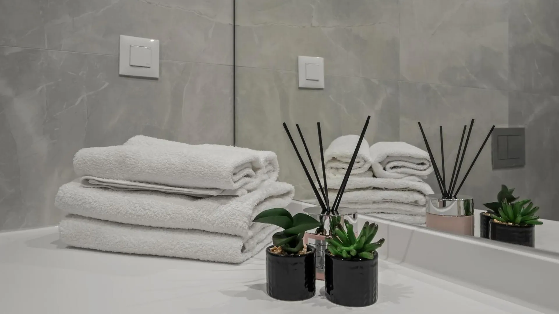One Cotroceni Park Apartments Bucharest